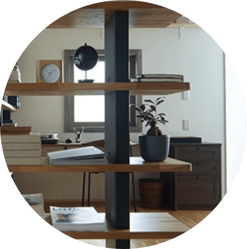 壁面収納を活用して取り出しやすい収納に